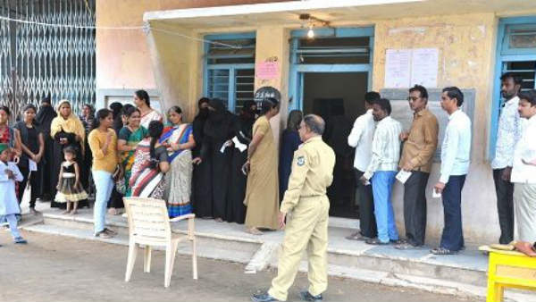 ಯಾವ ಪಕ್ಷದಿಂದ ಎಷ್ಟು?