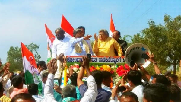 ಕೋಳಿವಾಡ ಪರವಾದ ಅಲೆ ಇದೆ