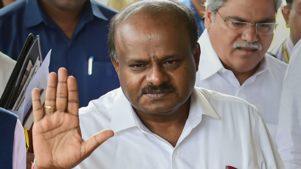 HD Kumaraswamy Started Helpline For Loan Waiver Information HD Kumaraswamy Started Helpline For Loan Waiver Information