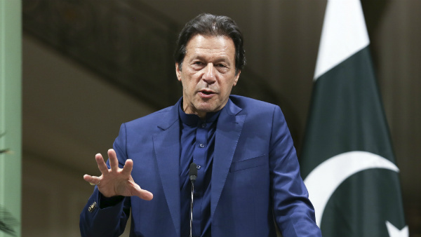 ಇಮ್ರಾನ್ ಖಾನ್ ರಾಜೀನಾಮೆಗೆ 48 ಗಂಟೆಗಳ ಗಡುವು 