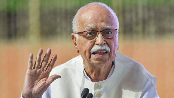 ರಾಮಭಕ್ತರೆಲ್ಲ ಇಟ್ಟಿಗೆ ತನ್ನಿ ಎಂದು ಕರೆ ಕೊಟ್ಟ ಎಲ್.ಕೆ.ಅಡ್ವಾಣಿ 