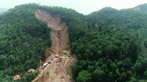  ರಾತ್ರಿ ನೀರು ಹರಿವ, ಬಂಡೆ ಡಿಕ್ಕಿ ಹೊಡೆಯುವ ಶಬ್ದ
