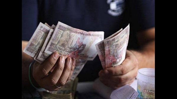 ಅವನು ದುಡಿಯುತ್ತಿದ್ದ, ಇವನು ಖರ್ಚು ಮಾಡುತ್ತಿದ್ದ! 