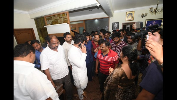  ರಾಜಕೀಯವಾಗಿ ಚರ್ಚೆ ನಡೆಸಿಲ್ಲ