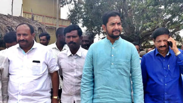 ಯಾವುದೇ ಕಾರಣಕ್ಕೂ ಹಿಂದೆ ಸರಿಯಲ್ಲ ಯಾವುದೇ ಕಾರಣಕ್ಕೂ ಹಿಂದೆ ಸರಿಯಲ್ಲ