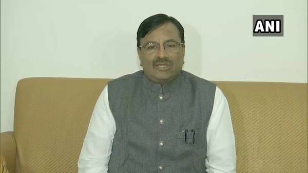 ಸ್ಥಿರ ಸರ್ಕಾರ ಬೇಕು