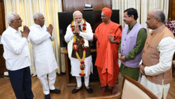 I Was Fortunate To Receive The Blessings From Shri Shri Siddalinga Mahaswamiji. I Was Fortunate To Receive The Blessings From Shri Shri Siddalinga Mahaswamiji.