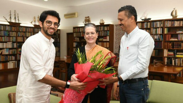  Shiv Sena Invites PM And Sonia Gandhi To Swearing Ceremony. 