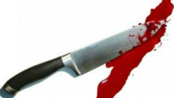 ಎಲ್ಲರ ಸಮ್ಮುಖದಲ್ಲೇ ಮಚ್ಚು ಬೀಸಿದ್ದ ಆರೋಪಿ ಎಲ್ಲರ ಸಮ್ಮುಖದಲ್ಲೇ ಮಚ್ಚು ಬೀಸಿದ್ದ ಆರೋಪಿ