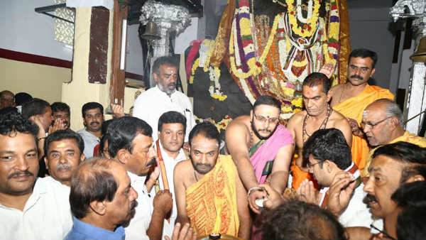 ಸೆಲ್ಫಿ ಕ್ಲಿಕ್ಕಿಸಿಕೊಳ್ಳಲು ಜಾಗ