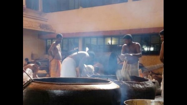 Sugar And Maida Flour banned In Udupi Srikrishna Mutt