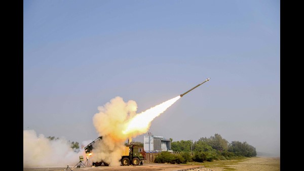 'ದೇವರ ದೇಶದಲ್ಲಿ ದೊಡ್ಡ ಬಿರುಗಾಳಿ'