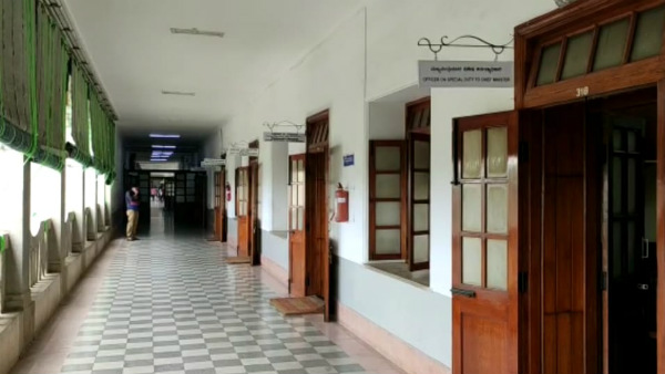 Solar eclipse effect on Vidhanasoudha, no staff come