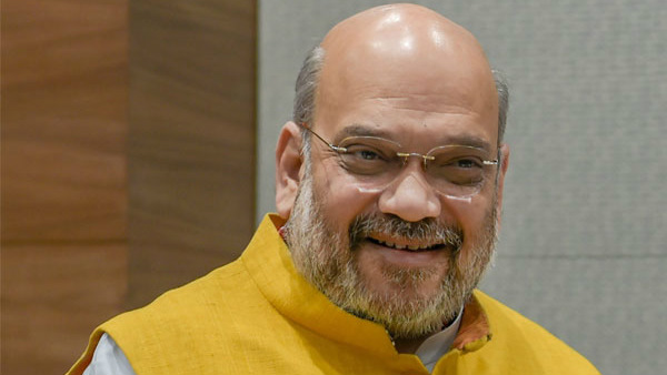 ಅವಕಾಶ ಕೊಡಿ ಎಂದು ಕೇಳುತ್ತಿದ್ದಾರೆ