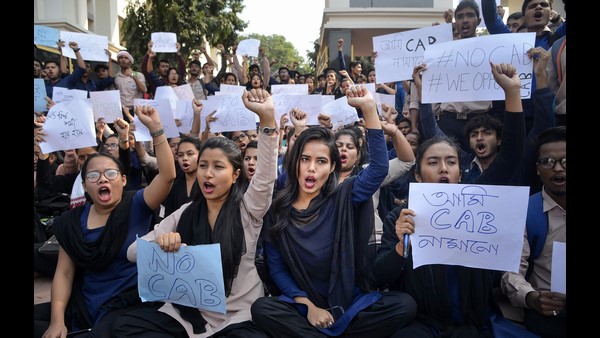ವಲಸಿಗರಿಗೆ ಅವಕಾಶ ನೀಡಲಾಗಿತ್ತು
