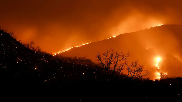 ಬೆಂಕಿ ನಂದಿಸಲು ಹೆಲಿಕಾಪ್ಟರ್ ಬಳಕೆಗೆ ತೀರ್ಮಾನ 