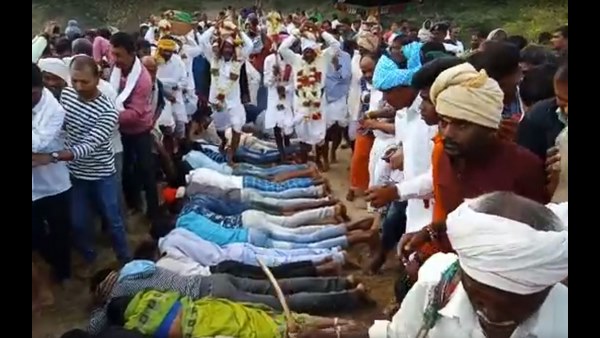 A Different Jatra Jubilee In Arasikere Taluku.