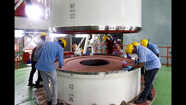 ತಿರುಪತಿಯಲ್ಲಿ ಪೂಜೆ ಸಲ್ಲಿಸಿದ ಕೆ. ಶಿವನ್