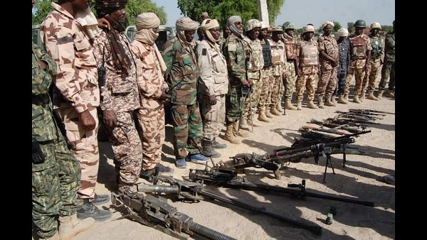 ಮೂರು ಗಂಟೆಗಳ ಕಾಲ ದಾಳಿ ಮೂರು ಗಂಟೆಗಳ ಕಾಲ ದಾಳಿ