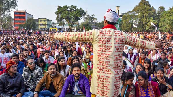 ಅದರಲ್ಲೇನ್ ತಪ್ಪಿದೆ, ಅದಕ್ಕೆ ಇಷ್ಟೊಂದು ಬೊಬ್ಬೆ ಯಾಕೆ? 