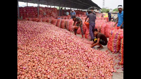 ಸಾಮಾಜಿಕ ಜಾಲತಾಣಗಳಲ್ಲಿ ಈರುಳ್ಳಿ ಸಖತ್ ಟ್ರೋಲ್