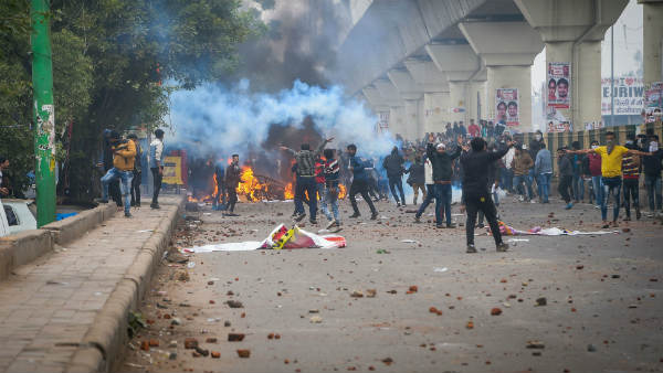 ವದಂತಿಗಳಿಗೆ ಕಿವಿಗೊಡಬೇಡಿ