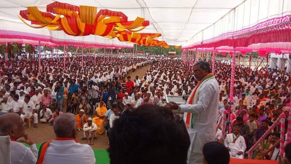 ಸಿದ್ದರಾಮಯ್ಯ ಸ್ಪಷ್ಟ ಮೇಲುಗೈ 