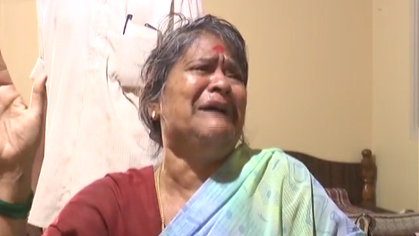 ಗಂಡು ಮಕ್ಕಳಿಂದ ನಿರ್ಲಕ್ಷಕ್ಕೆ ಒಳಗಾದ ವೃದ್ಧ ದಂಪತಿ