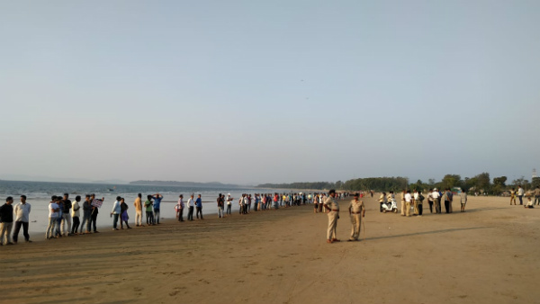 Continuing Fishermen Protest For Save Beach In Karwar 