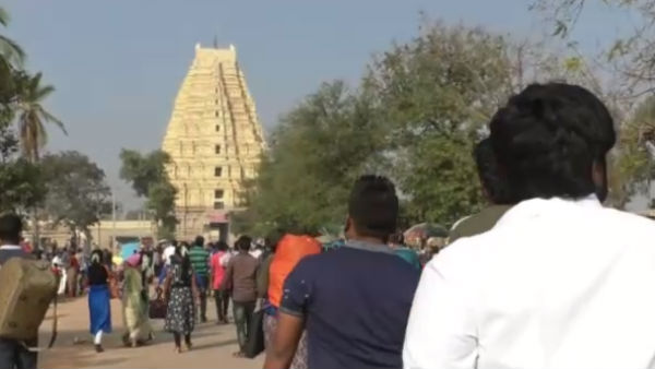 Many People Comes To The Historical Pampa For Sankranti