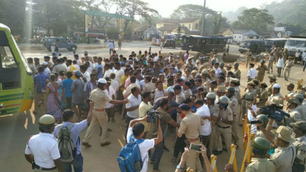 High Court Stay Order To Karwar Port Construction High Court Stay Order To Karwar Port Construction