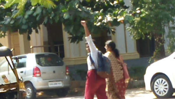 ಮೈಸೂರಿನ ಹೆಸರಿಗೆ ಮಸಿ ಬಳಿದವರಿಗೆ ಬೆಂಬಲ ಕೊಡಲ್ಲ ಎಂದ ವಕೀಲರು ಮೈಸೂರಿನ ಹೆಸರಿಗೆ ಮಸಿ ಬಳಿದವರಿಗೆ ಬೆಂಬಲ ಕೊಡಲ್ಲ ಎಂದ ವಕೀಲರು