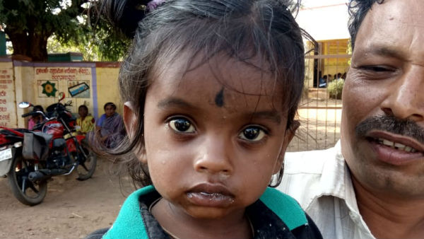 Child Lost In Temple, Safe At Hiriyur Police Station