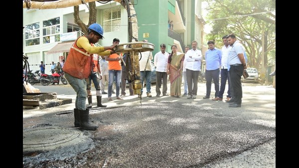  ಜೆಟ್ ಪ್ಯಾಚಾರ್ ಯಂತ್ರ ಪ್ರಾಯೋಗಿಕ ಬಳಕೆ