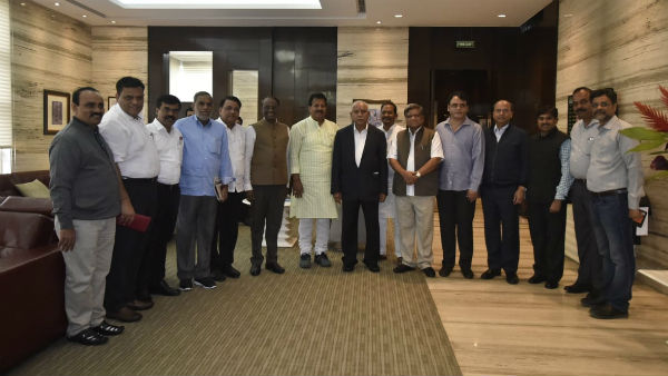 ಉದ್ಯಮಿಗಳ ಜೊತೆ ಸಂವಾದ