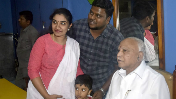 ಫೈವ್ ಸ್ಟಾರ್ ಸಿಎಂ ಕುಮಾರಸ್ವಾಮಿ, ಕಾಮನ್ ಮ್ಯಾನ್ ಸಿಎಂ ಬಿಎಸ್ವೈ 