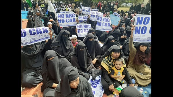 ಬೆಂಗಳೂರಿನಲ್ಲಿ ಸರಣಿ ವಿರೋಧ