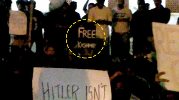 ವಕಾಲತ್ತಿನಿಂದ ಹಿಂದೆ ಸರಿದ ಕಿರಿಯ ವಕೀಲ ವಕಾಲತ್ತಿನಿಂದ ಹಿಂದೆ ಸರಿದ ಕಿರಿಯ ವಕೀಲ