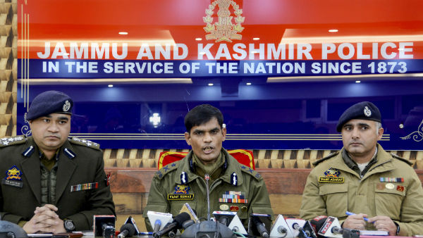 ದೇವಿಂದರ್ ಮೇಲೆ ಉಗ್ರರ ರಕ್ಷಿಸಲು ಮತ್ತೊಬ್ಬ ಅಧಿಕಾರಿ? 