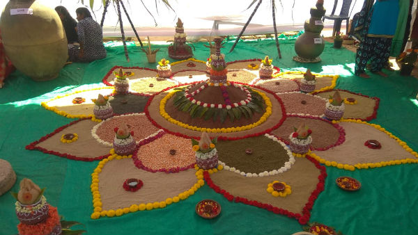  Attraction To The People Of Flower Show In Ramanagara