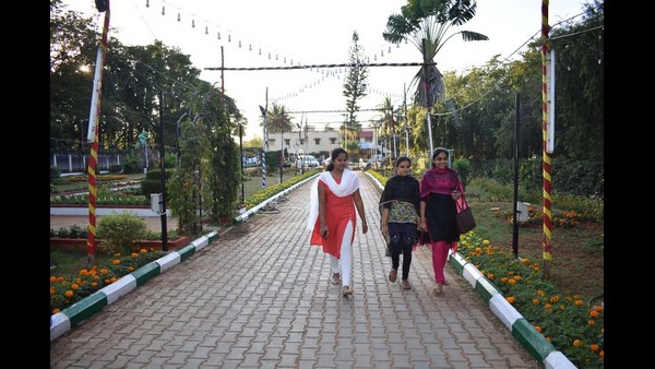  ಪೌಷ್ಟಿಕಾಂಶ ಕೈ ತೋಟದ ಪರಿಕಲ್ಪನೆ