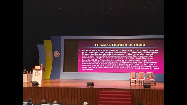 ಈ ಲಕ್ಷಣಗಳು ಕಾಣಿಸಿಕೊಂಡರೆ ಕೂಡಲೇ ಎಚ್ಚೆತ್ತುಕೊಳ್ಳಿ