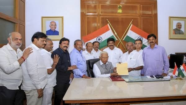 15 ವಿಧಾನಸಭಾ ಕ್ಷೇತ್ರಗಳ ಉಪ ಚುನಾವಣಾ ಫಲಿತಾಂಶ 
