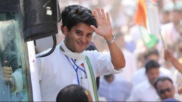 ಎಐಸಿಸಿ ಅಧ್ಯಕ್ಷ ಹುದ್ದೆಯ ಮೇಲೆ ಕಣ್ಣಿಟ್ಟಿದ್ದ ಜ್ಯೋತಿರಾದಿತ್ಯ ಸಿಂಧಿಯಾ 