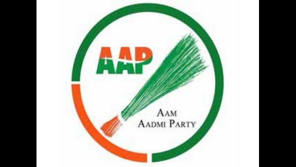 ವಿಶ್ವಾಸ್ ವಿರುದ್ಧ ವಿವಿಧ ಆರೋಪ