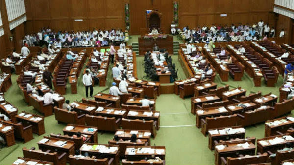 ಬೆಂಗಳೂರಿನಲ್ಲಿ ಲಕ್ಷಾಂತರ ಕೋಟಿ ರೂ.ಬೆಲೆ ಬಾಳುವ ಭೂಮಿ ಕಬಳಿಕೆ