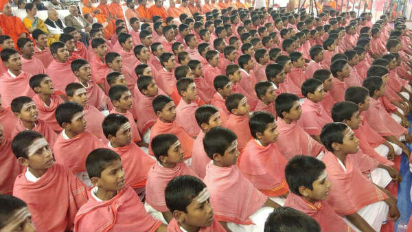 Shivakumara Swamijis First Death Ceremony In Siddaganga Mutt In Tumkur Shivakumara Swamijis First Death Ceremony In Siddaganga Mutt In Tumkur