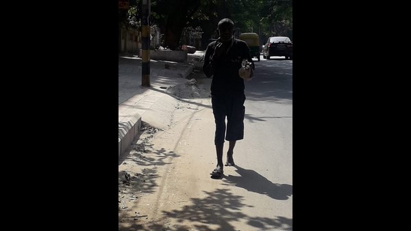 ಬುದ್ಧಿಮಾಂದ್ಯ ತಮ್ಮನಿಗಾಗಿ ಏಕೆ ಹುಡುಕುತ್ತಿದ್ದೀರಿ?