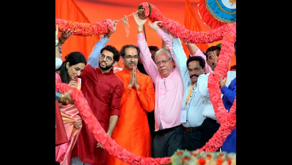 ಸುಳ್ಳುಗಾರ ಹಣೆಪಟ್ಟಿ