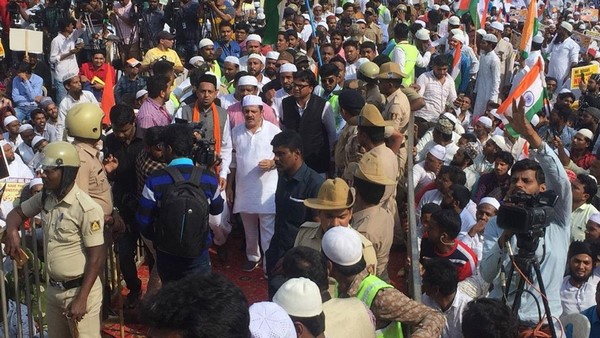 ವಾಪಸ್ ಪಡೆಯಬೇಕು